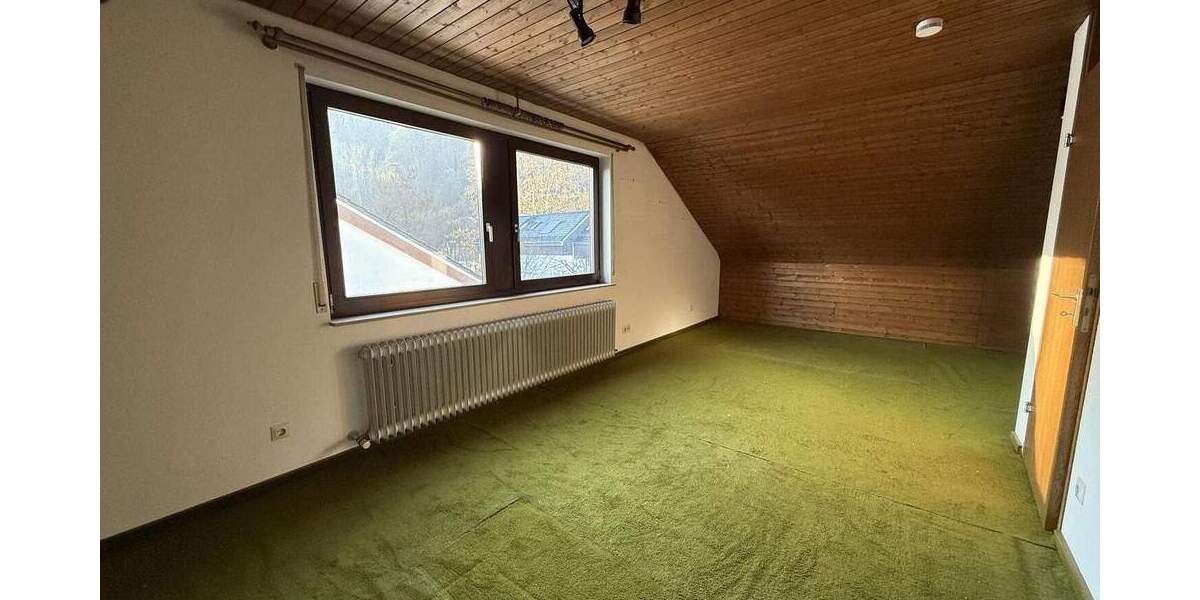 Doppelhaushälfte Esslingen am Neckar Weil - 5 Zimmer, 127 m&sup2;, 450.000&euro; | Angebot:24506069