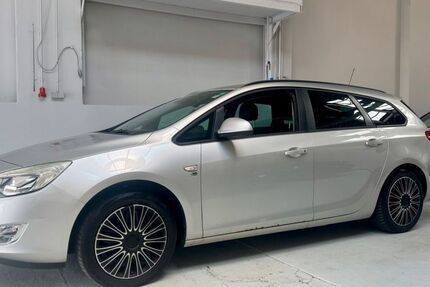 Opel Astra 230.000 km 2.990 € Nufringen 71154