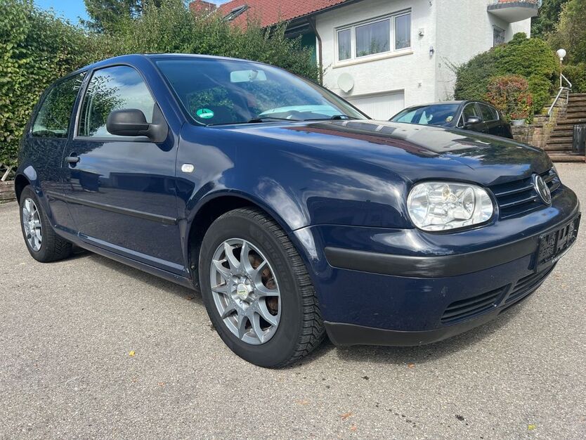 VW Golf 150.000 km 1.980 € Calw 75365