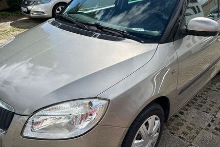 Skoda Fabia 288.293 km 1.290 € LEONBERG 71229