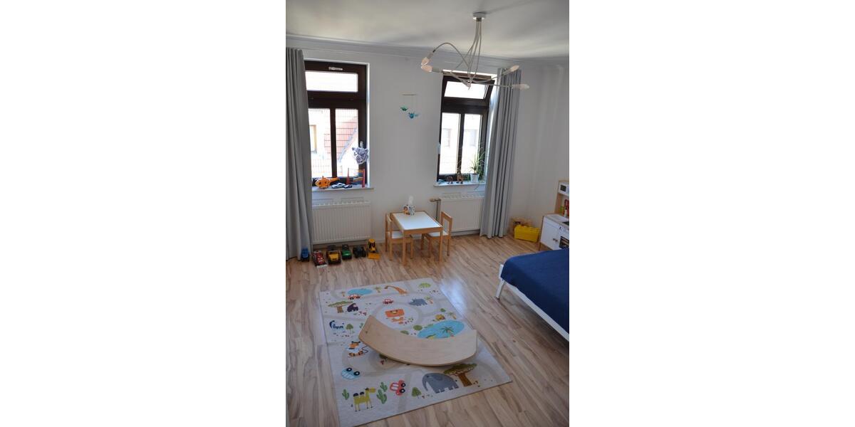 Etagenwohnung Pforzheim Dillweißenstein - 5 Zimmer, 140 m&sup2;, 395.000&euro; | Angebot:24750422
