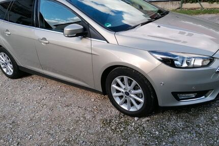 Ford Focus 126.000 km 8.300 &euro; Freiberg am Neckar 71691