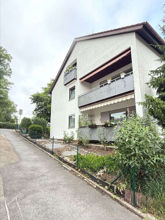 Wohnung zum Kaufen in Pforzheim 160.000 € 54.25 m²