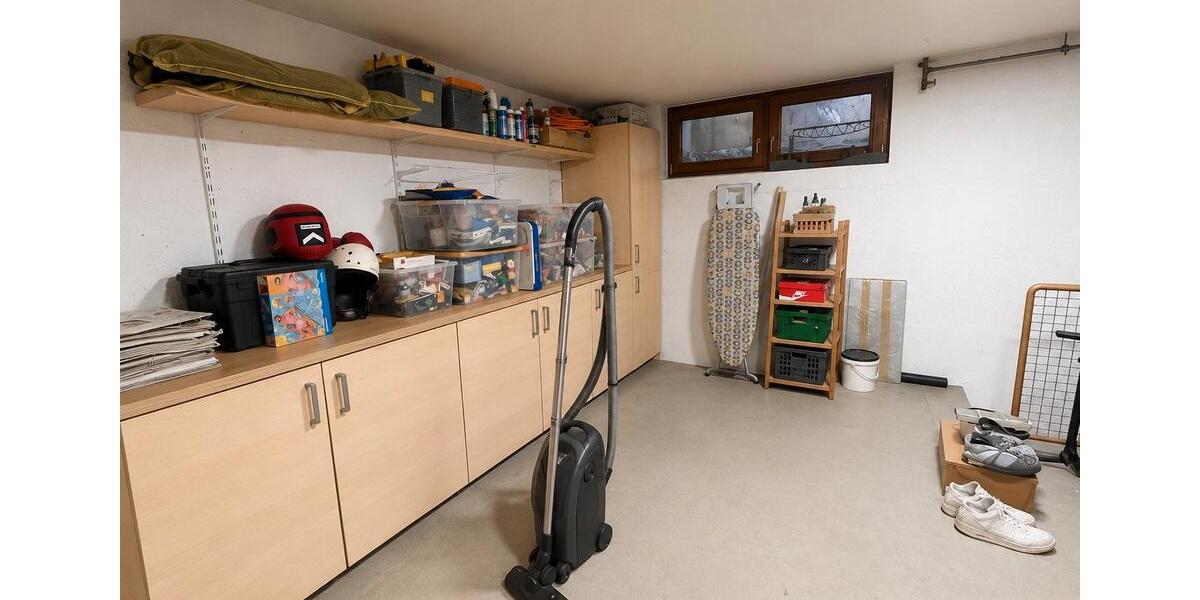 Reihenhaus Wendlingen am Neckar - 6.5 Zimmer, 135 m&sup2;, 1.550&euro; | Angebot:27617674