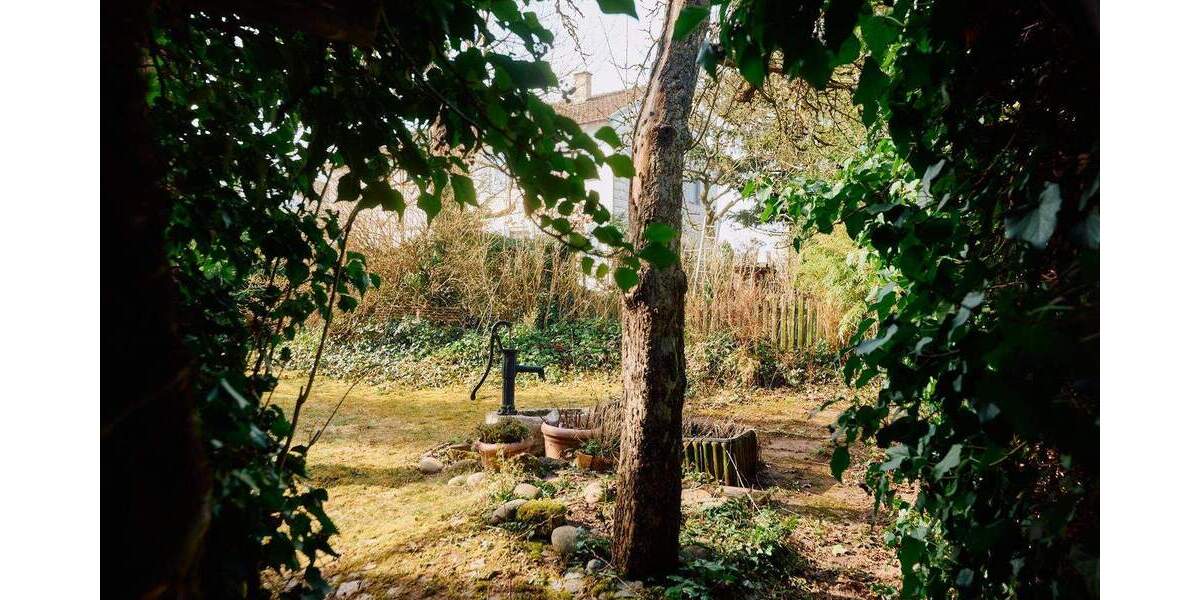 Einfamilienhaus Böblingen - 8 Zimmer, 162 m&sup2;, 648.500&euro; | Angebot:25601577