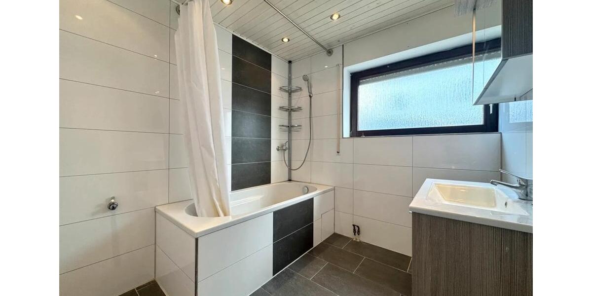 Erdgeschoßwohnung Pforzheim Eutingen - 3.5 Zimmer, 86 m&sup2;, 230.000&euro; | Angebot:25509863