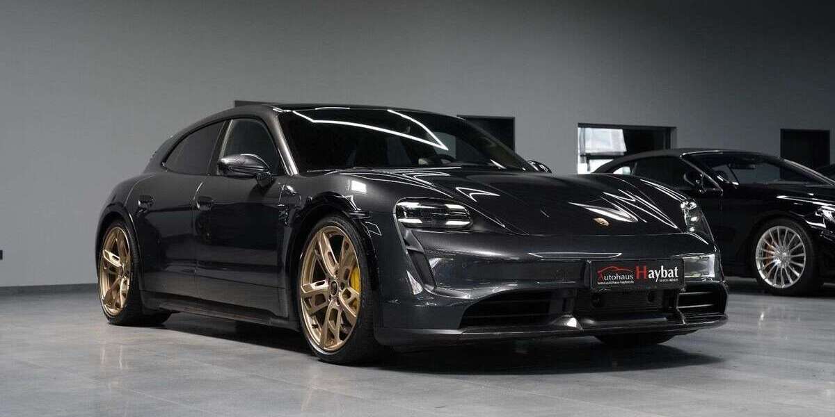 Porsche Taycan 45.000 km 83.950 &euro; Calw/Stuttgart 75365
