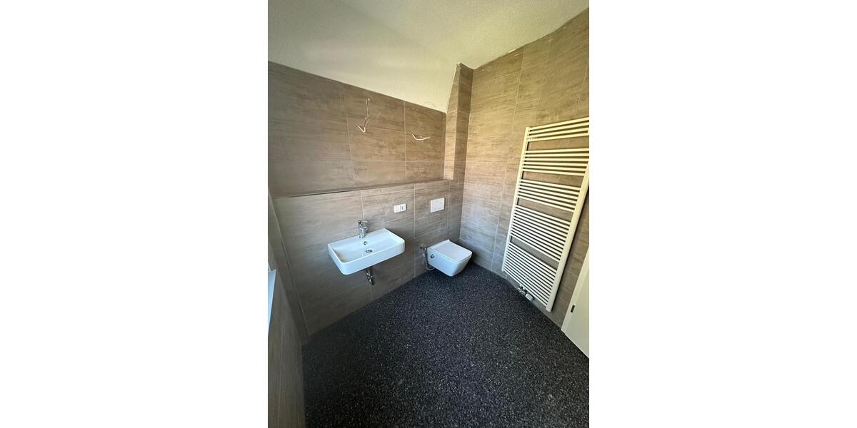 Etagenwohnung Weil der Stadt - 5 Zimmer, 137 m&sup2;, 1.500&euro; | Angebot:27544891