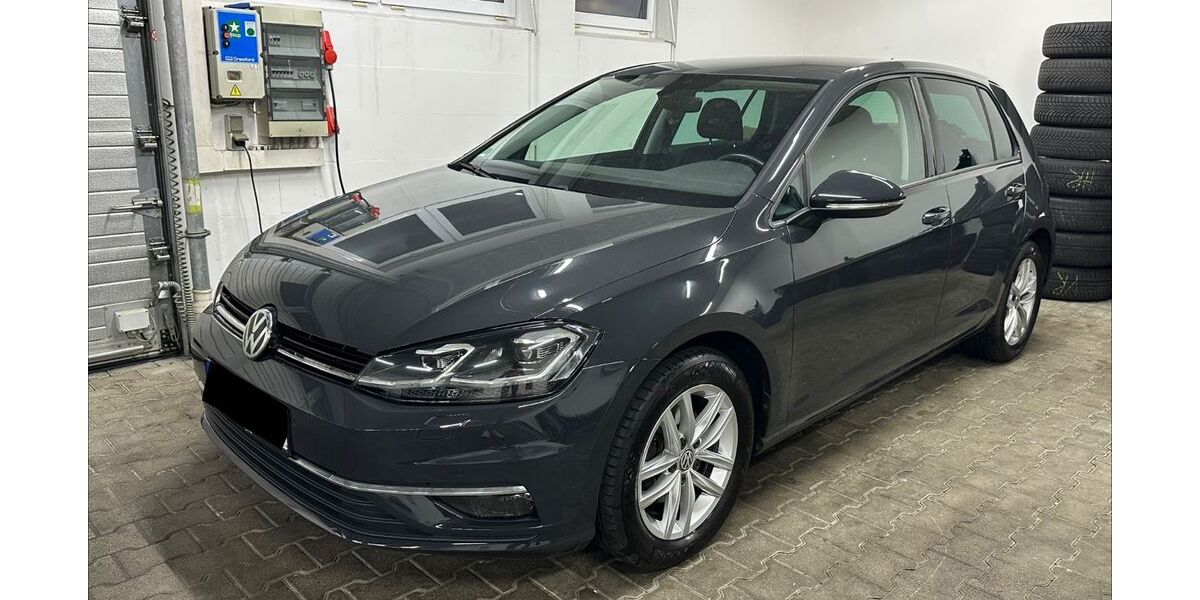 VW Golf 163.000 km 11.990 &euro; Leonberg 71229