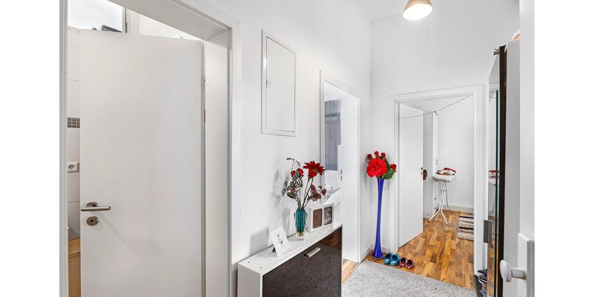 Erdgeschoßwohnung Esslingen am Neckar - 3 Zimmer, 63 m&sup2;, 950&euro; | Angebot:24674319