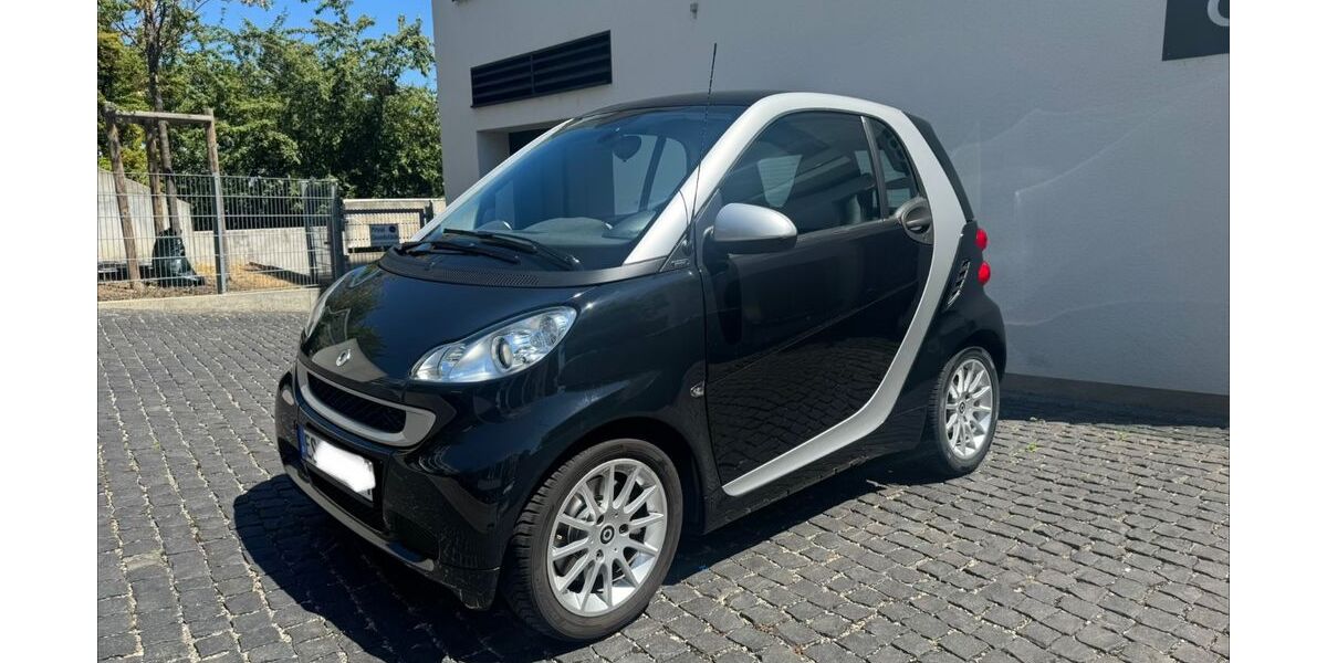Smart ForTwo 106.800 km 5.500 &euro; Esslingen 73733