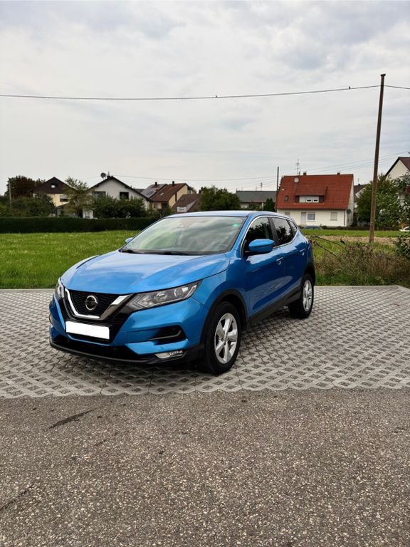 Nissan Qashqai 80.000 km 15.250 € Frickenhausen 72636