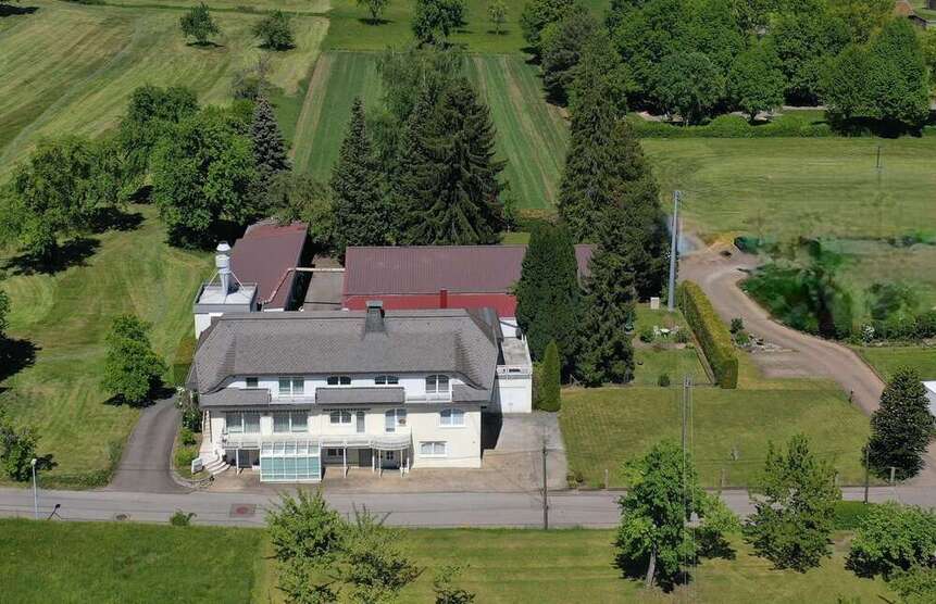 Haus zum Kaufen in Calw 1.150.000 € 301.28 m²