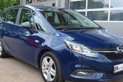 Opel Zafira 97.000 km 10.990 € Stuttgart 70329