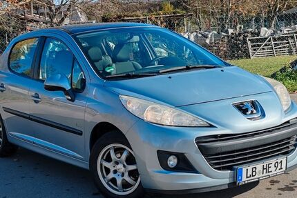 Peugeot 207 174.000 km 2.199 &euro; Ludwigsburg 71634