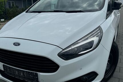 Ford S-Max 198.000 km 9.980 € Holzgerlingen 71088