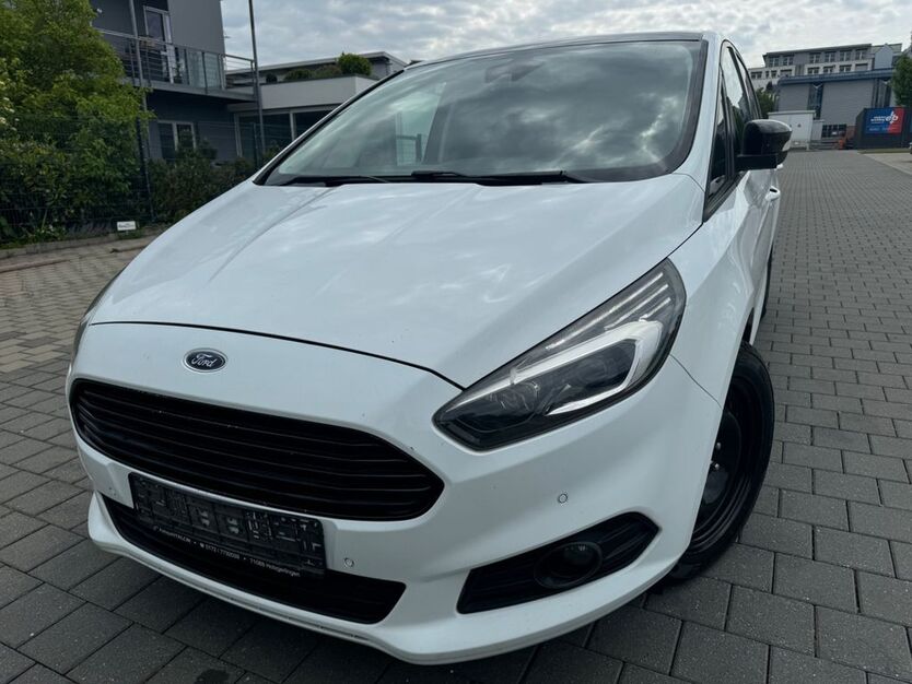 Ford S-Max 198.000 km 9.980 € Holzgerlingen 71088