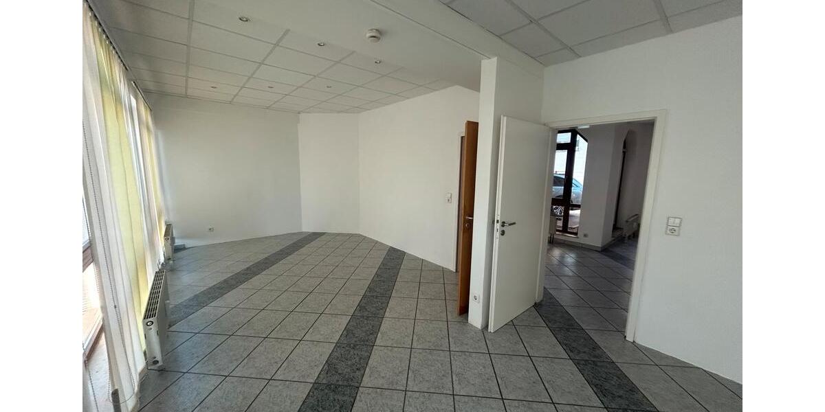 Gewerbeobjekt Schönaich - 1.200&euro; | Angebot:24460607