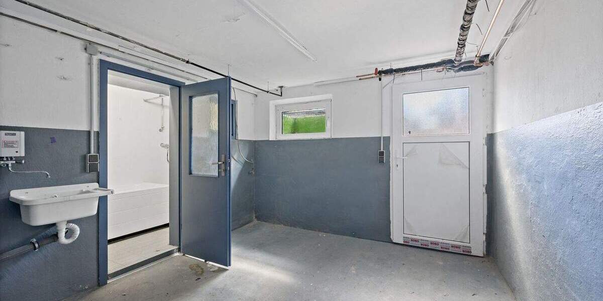 Reihenmittelhaus Reutlingen Storlach - 4 Zimmer, 72 m&sup2;, 300.000&euro; | Angebot:24673318