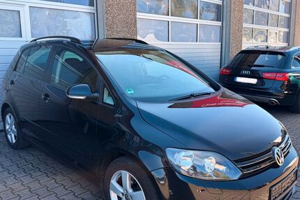 VW Golf 260.162 km 4.300 &euro; Bietigheim-Bissingen 74321