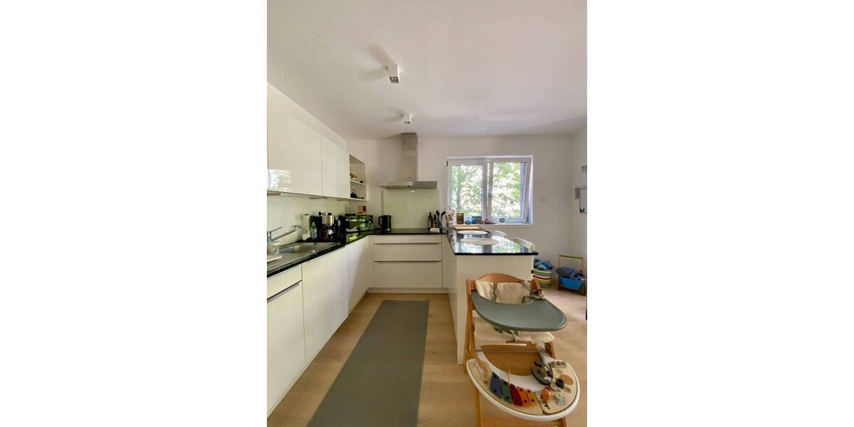Etagenwohnung Stuttgart / Stuttgart-West West - 3 Zimmer, 120 m&sup2;, 2.310&euro; | Angebot:26863354
