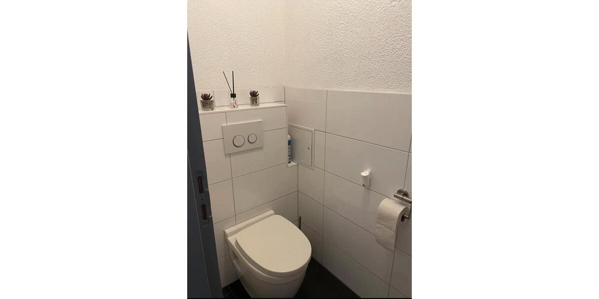 Hochparterre Ludwigsburg Eglosheim - 3.5 Zimmer, 78 m&sup2;, 1.500&euro; | Angebot:26367583