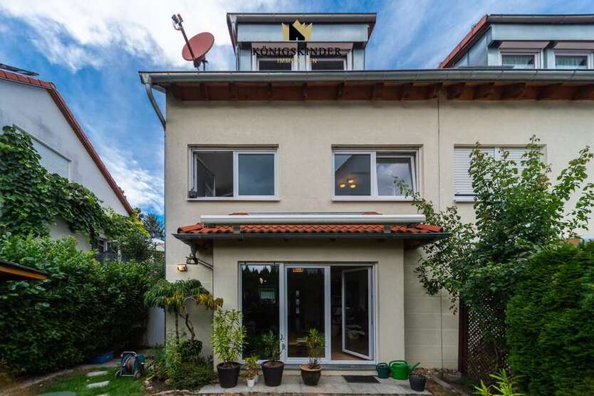 Haus zum Kaufen in Stuttgart 689.000 € 121 m²