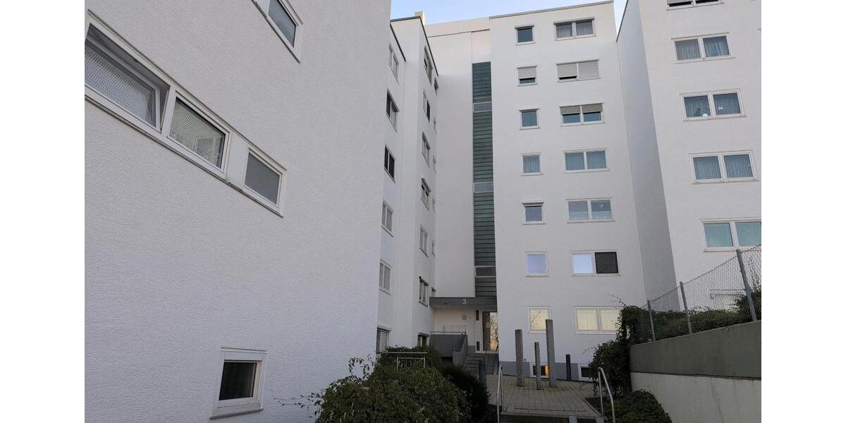 Etagenwohnung Esslingen am Neckar Pliensauvorstadt - 2 Zimmer, 55 m&sup2;, 269.000&euro; | Angebot:24542977