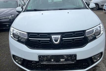 Dacia Logan 199.000 km 3.999 &euro; pforzheim 75179