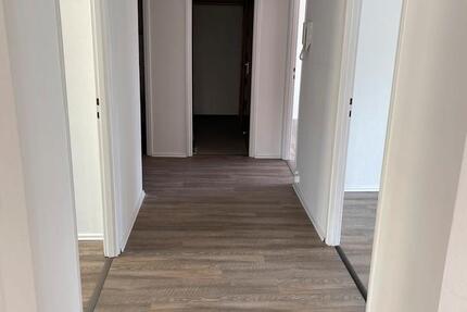 Helle 4-Zimmerwohnung mit Garage (93qm) zimmer