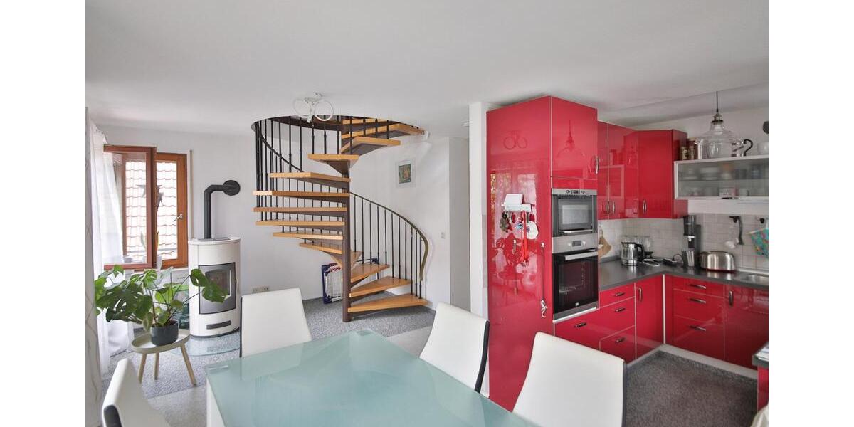 Maisonettenwohnung Wiernsheim - 5 Zimmer, 95 m&sup2;, 1.250&euro; | Angebot:24240961