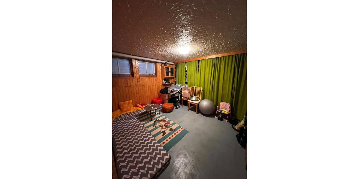 Reihenhaus Ludwigsburg Oßweil - 5 Zimmer, 125 m&sup2;, 610.000&euro; | Angebot:24707967