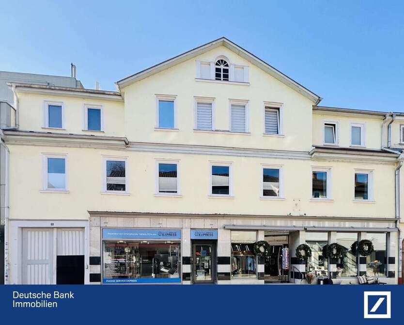 Haus zum Kaufen in Ludwigsburg 2.400.000 € 389.88 m²