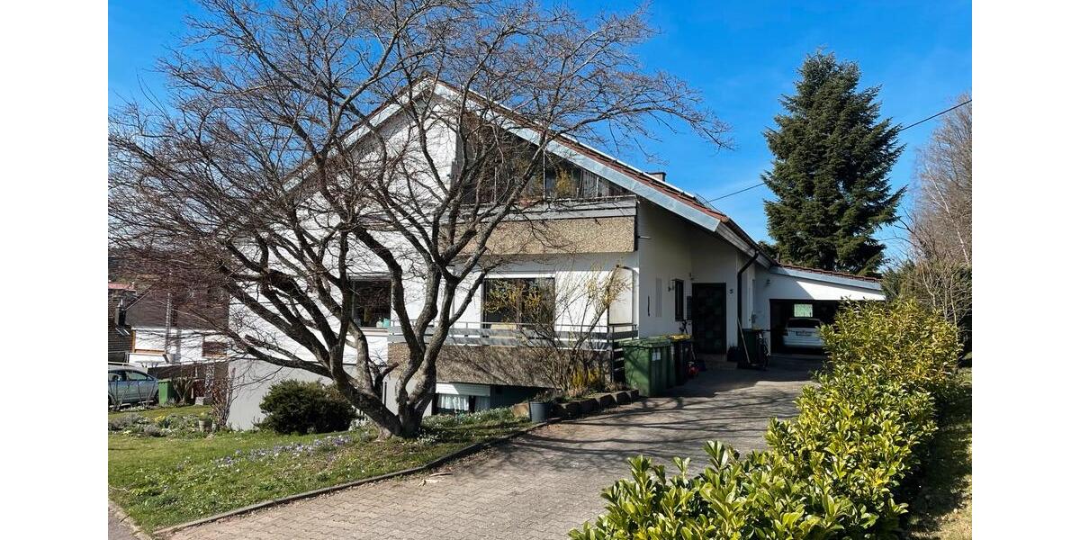 Erdgeschoßwohnung Calw - 4 Zimmer, 147 m&sup2;, 1.176&euro; | Angebot:26136041