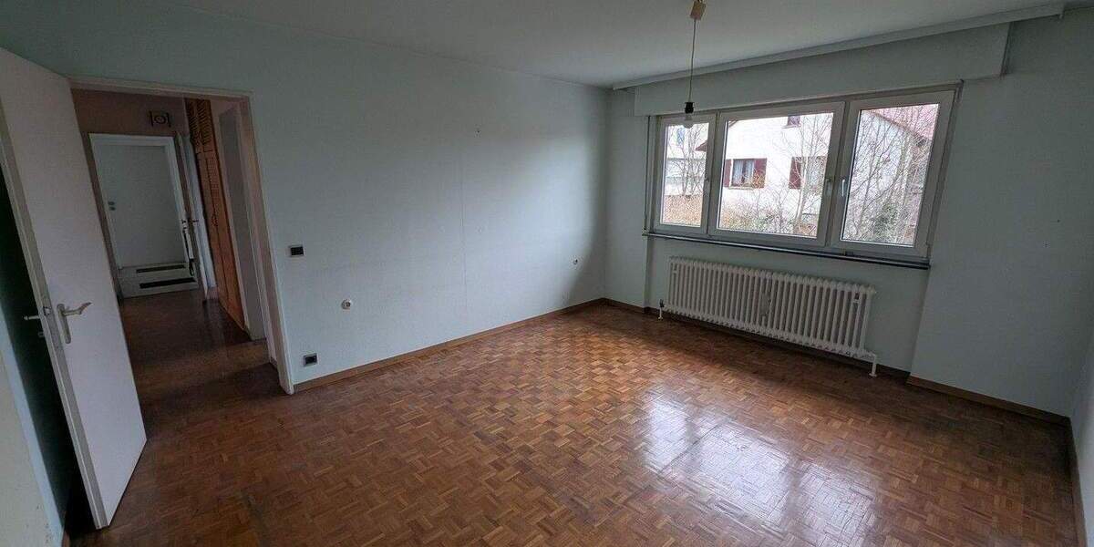 Etagenwohnung Korntal - 4 Zimmer, 93 m&sup2;, 349.000&euro; | Angebot:24807973