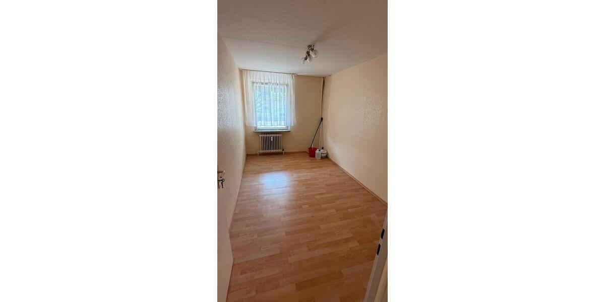 Etagenwohnung Ditzingen - 4 Zimmer, 83 m&sup2;, 265.000&euro; | Angebot:26600649