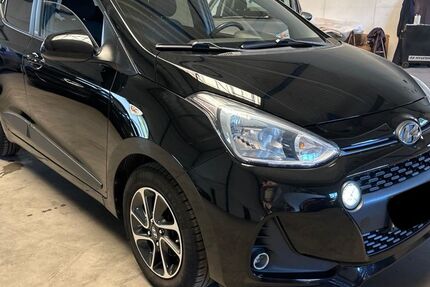 Hyundai i10 69.697 km 9.999 &euro; Bietigheim-Bissingen 74321