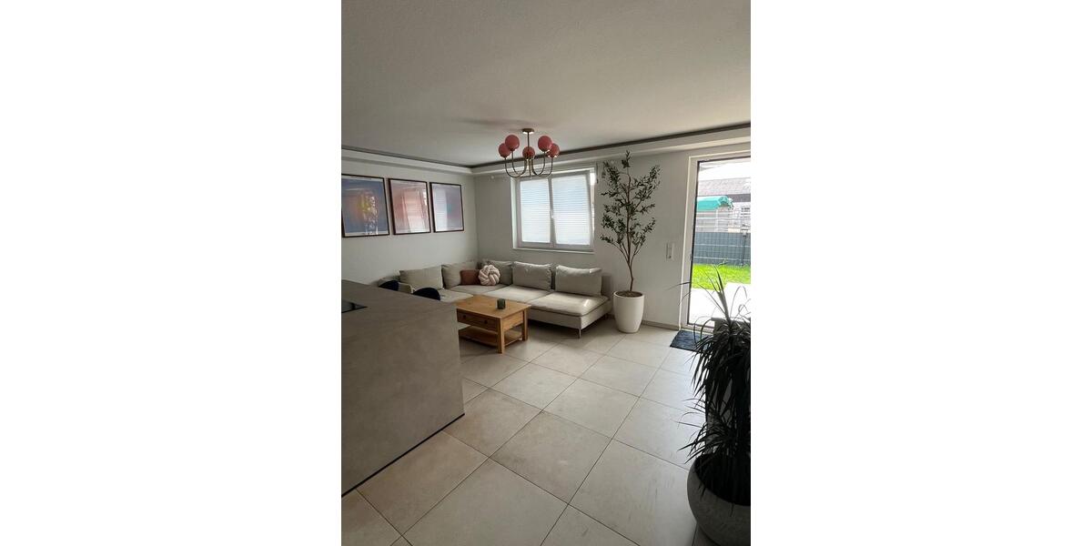 Erdgeschoßwohnung Pforzheim Eutingen - 2.5 Zimmer, 63 m&sup2;, 1.245&euro; | Angebot:25933500