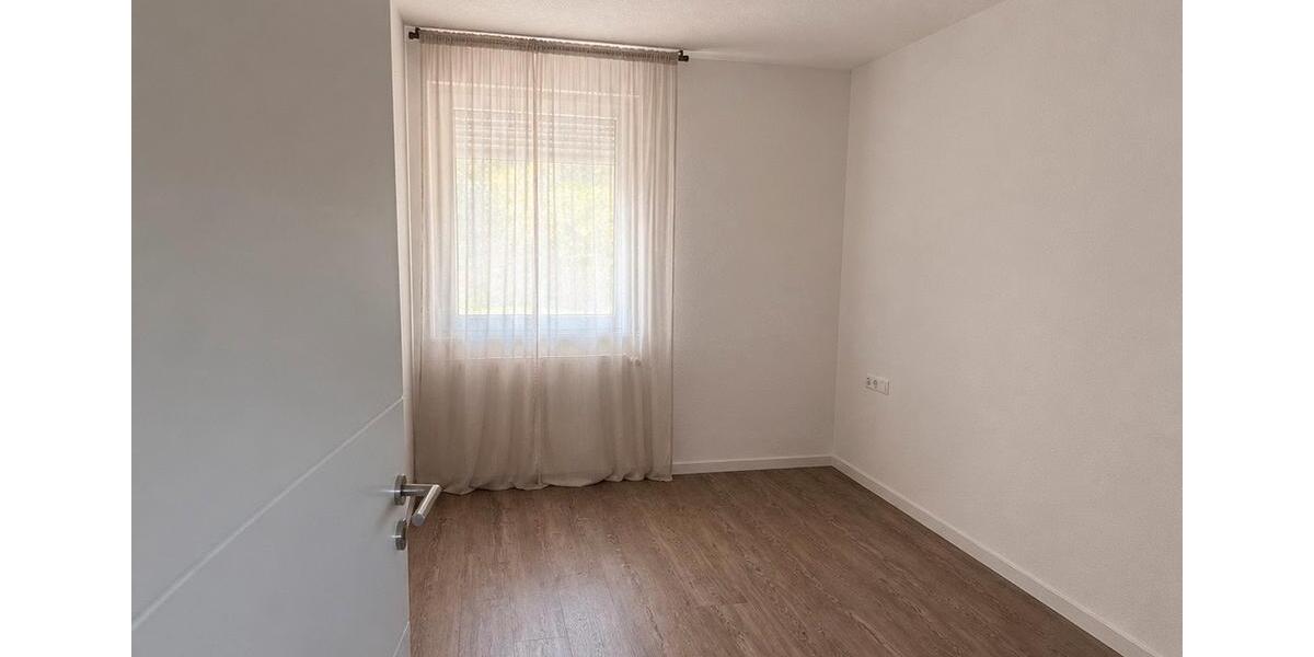 Etagenwohnung Nagold - 2.5 Zimmer, 65 m&sup2;, 265.000&euro; | Angebot:26318340