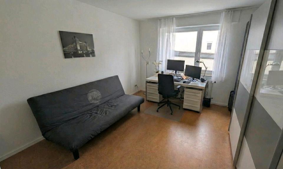 Erdgeschoßwohnung Esslingen am Neckar Pliensauvorstadt - 4 Zimmer, 86 m&sup2;, 1.300&euro; | Angebot:24729098