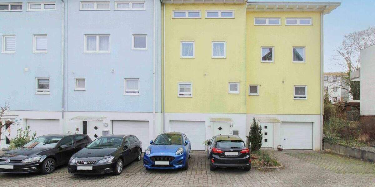 Reihenmittelhaus Korntal-Münchingen Münchingen - 5 Zimmer, 152 m&sup2;, 649.000&euro; | Angebot:25822082