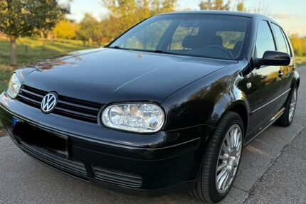VW Golf 324.838 km 4.500 &euro; Herrenberg 71083