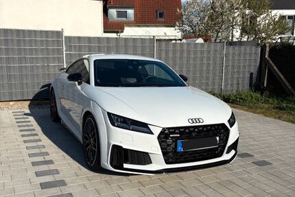 Audi TT 73.514 km 35.999 &euro; Wolfschlugen 72649