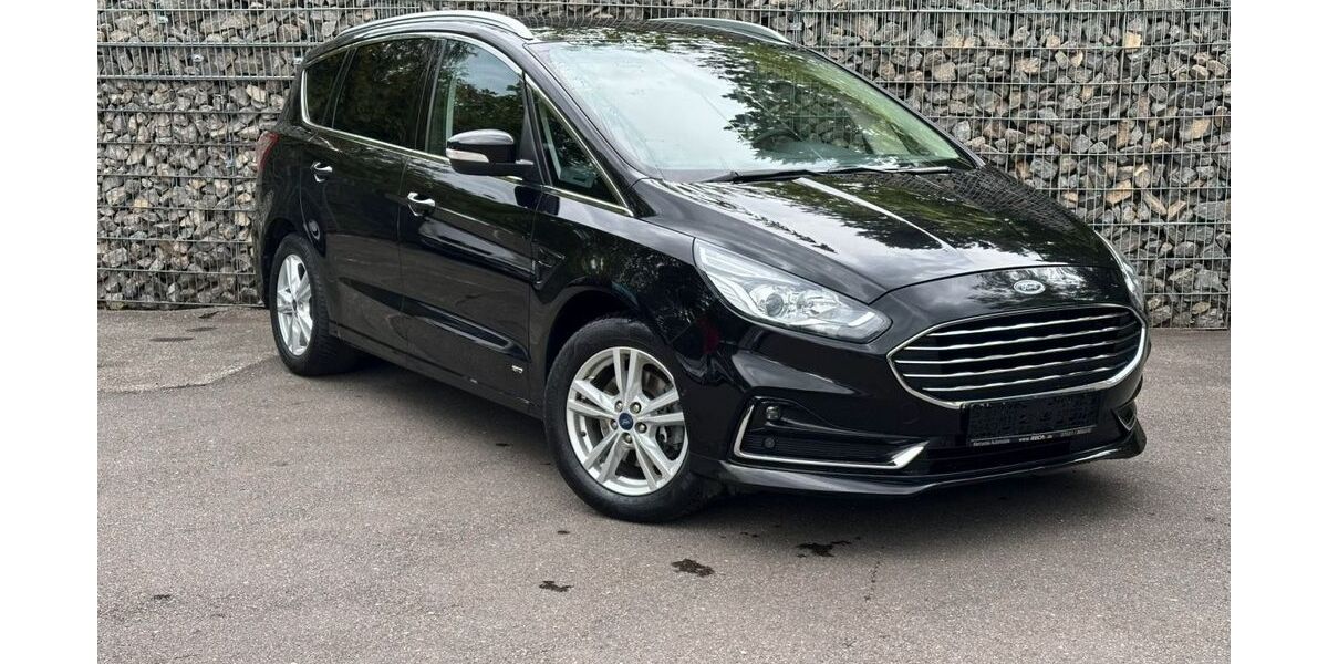 Ford S-Max 75.037 km 21.850 &euro; Sindelfingen 71065