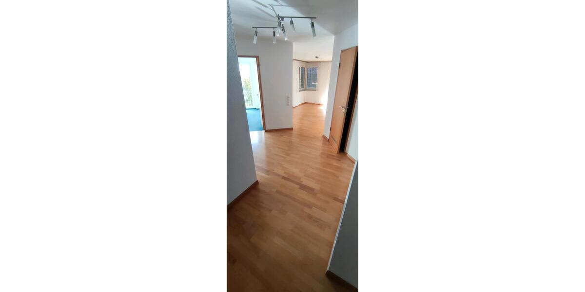 Etagenwohnung Filderstadt - 4 Zimmer, 95 m&sup2;, 414.000&euro; | Angebot:25283345