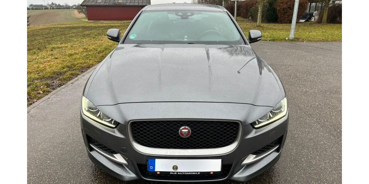 Jaguar XE 148.000 km 12.800 &euro; Fellbach 70736