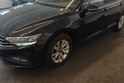 VW Passat 184.000 km 15.200 &euro; Frickenhausen 72636