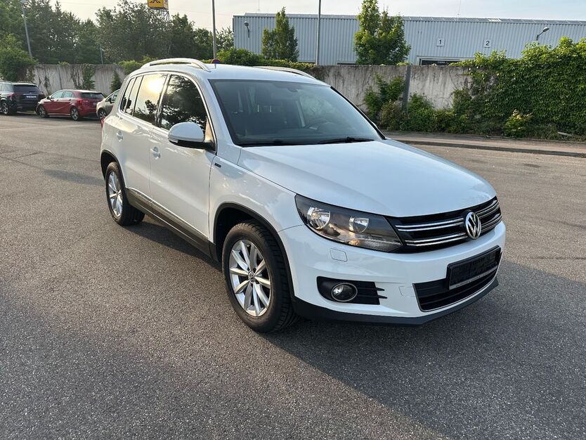 VW Tiguan 180.000 km 11.999 € Möglingen/Ludwigsburg 71696