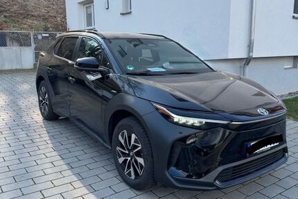 Toyota bZ4X 12.000 km 29.500 &euro; Gerlingen 70839