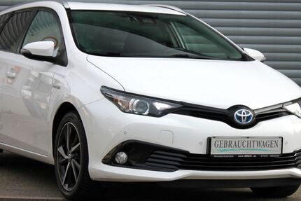 Toyota Auris 135.800 km 13.300 € Sindelfingen 71065